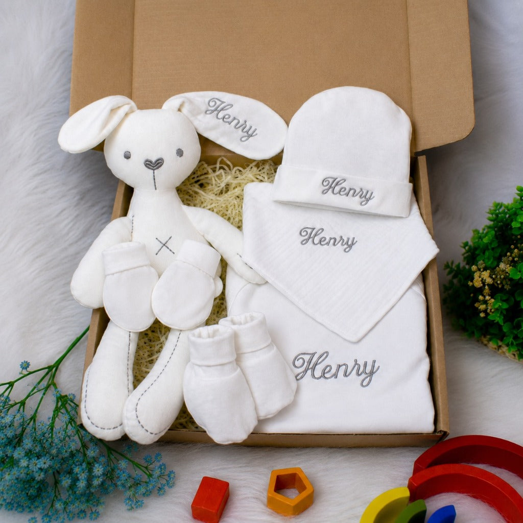 Personalized name embroidery newborn baby gift box set ( SULAM NAMA) - Boo & Bub