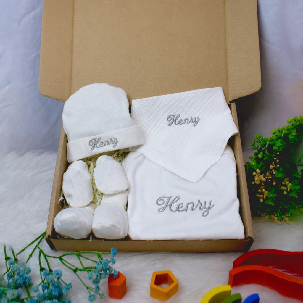 Personalized name embroidery newborn baby gift box set ( SULAM NAMA) - Boo & Bub